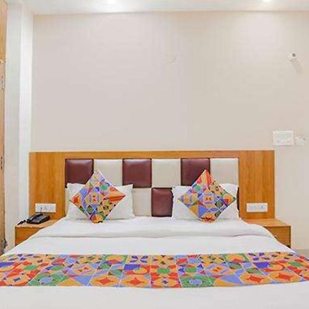 Fabhotel Royal Stay I Greater Noida Eksteriør bilde