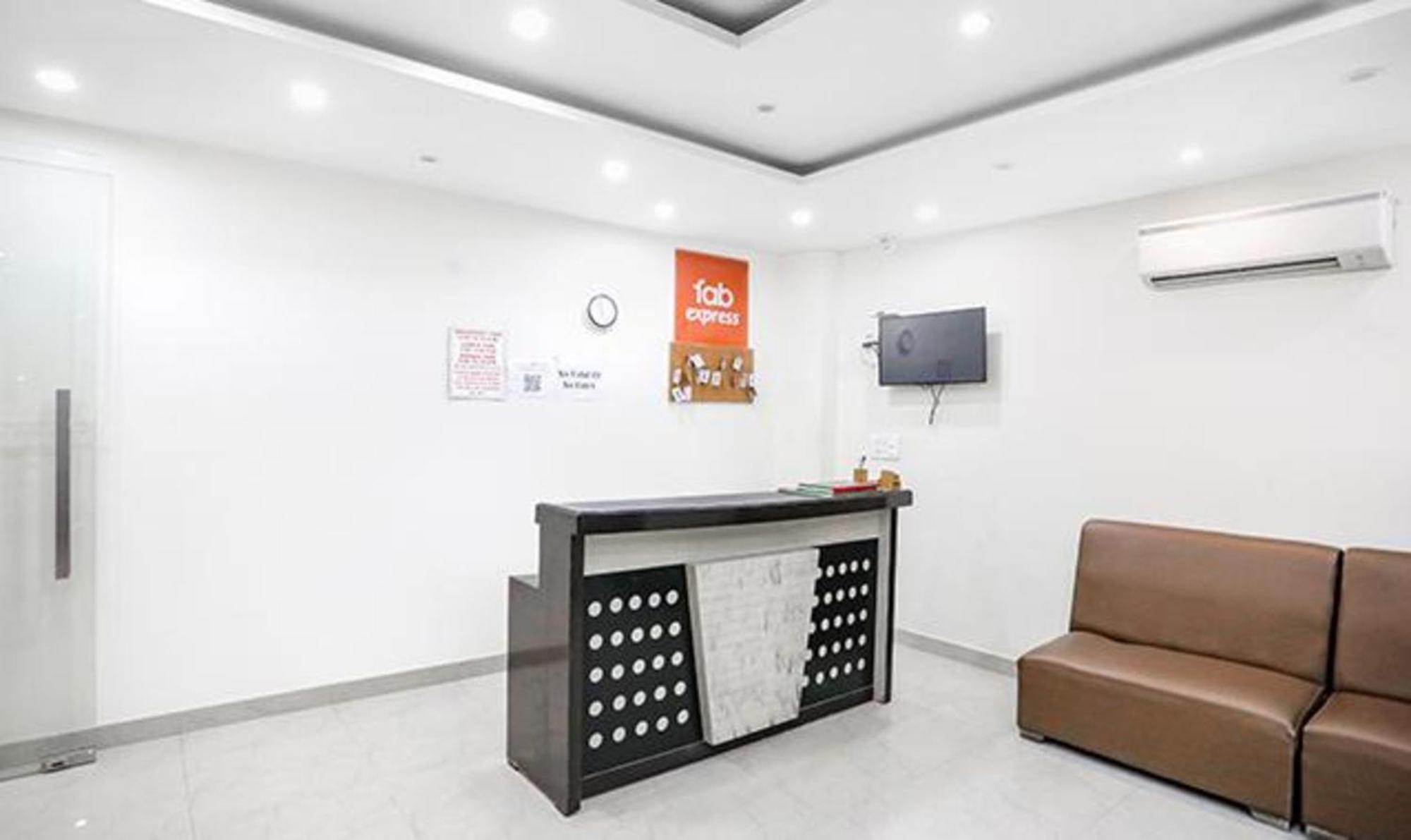 Fabhotel Royal Stay I Greater Noida Eksteriør bilde